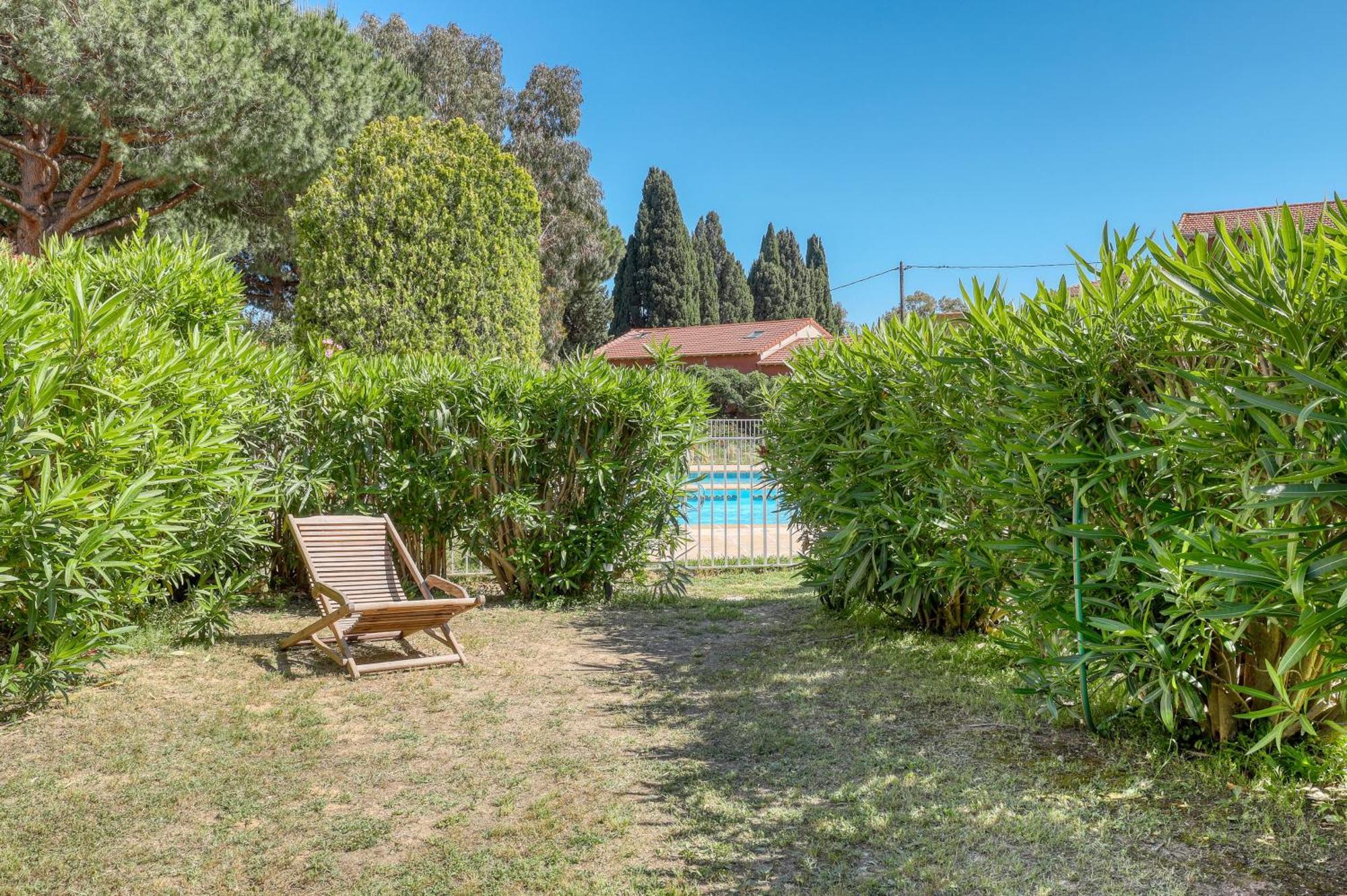 Magnificent Newly Renovated Close To Beach & Swimming Pool Le Lavandou Exterior photo
